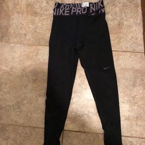 Nike Pro Intertwist leggings size S